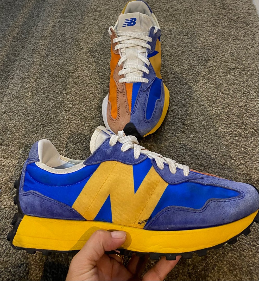 New balance 327 on Carousell