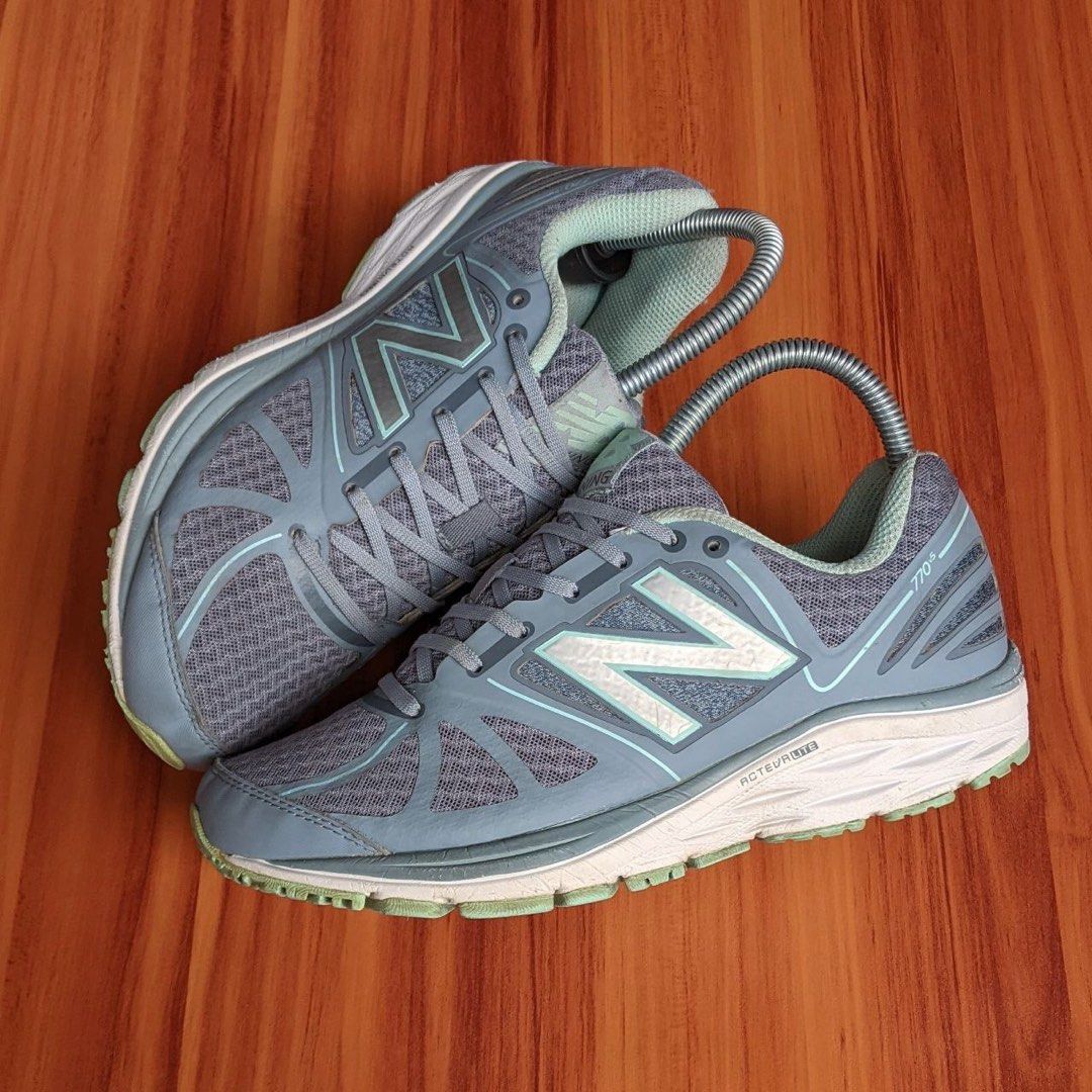 New balance hotsell 770 fit