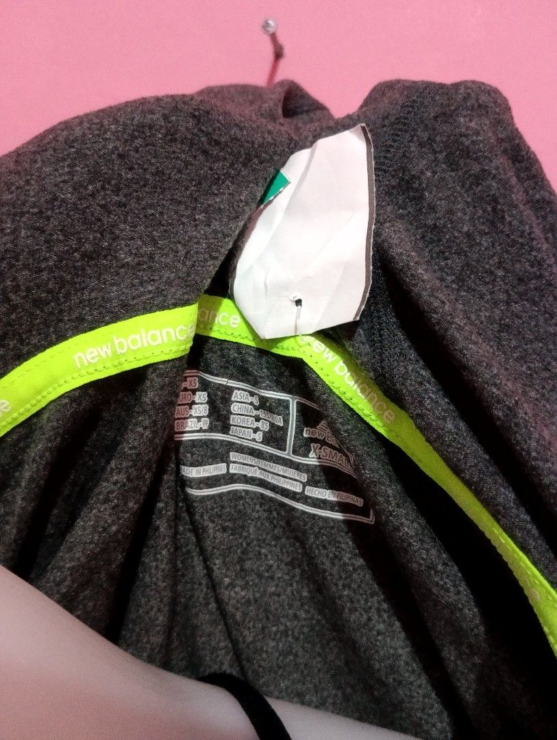 NEW BALANCE TRINAMIC RUNNING JACKET