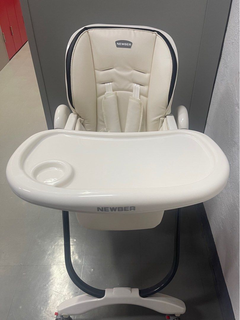 Newber high chair 2025