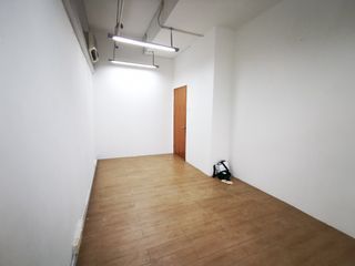 Newly renovated  private room / office / storage / workshop space at MIDVIEW CITY / bishan