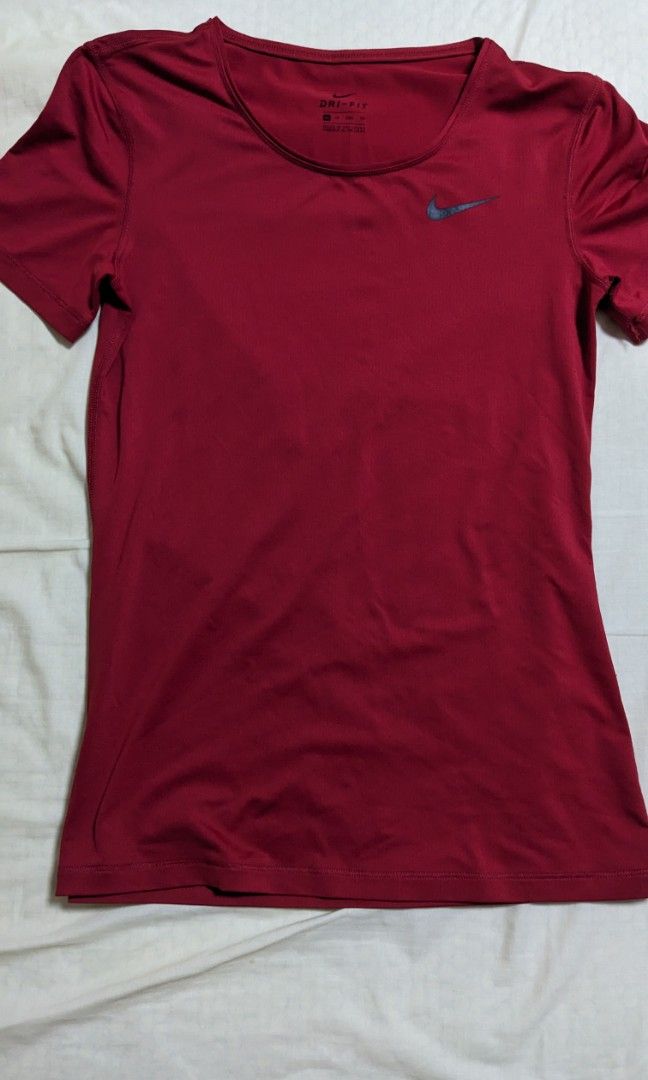 Red dri clearance fit t shirt