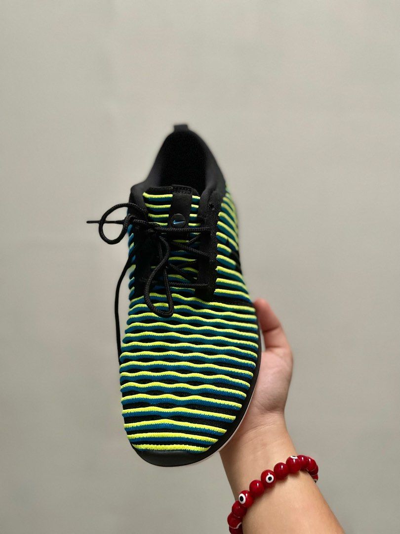 Nike women's roshe two sales flyknit lace up sneakers