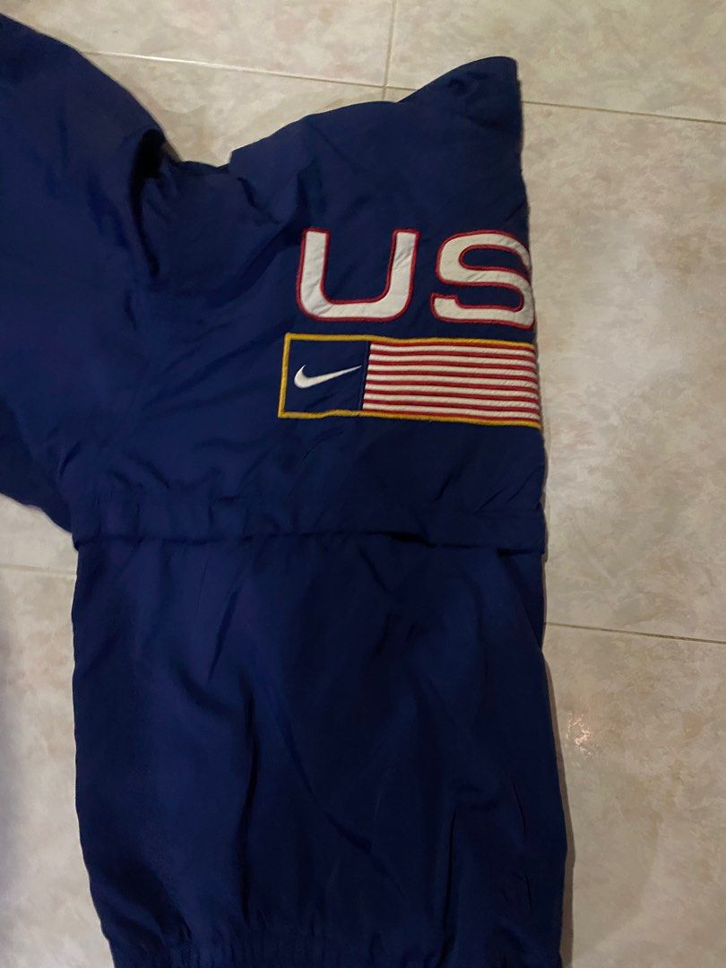 Nike Windbreaker USA, Men's Fashion, Coats, Jackets and Outerwear on