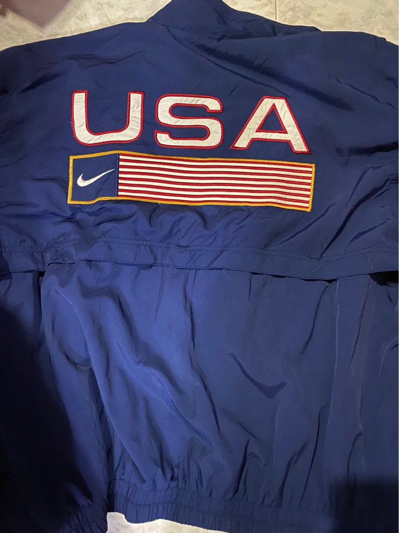 Nike Windbreaker USA, Men's Fashion, Coats, Jackets and Outerwear on