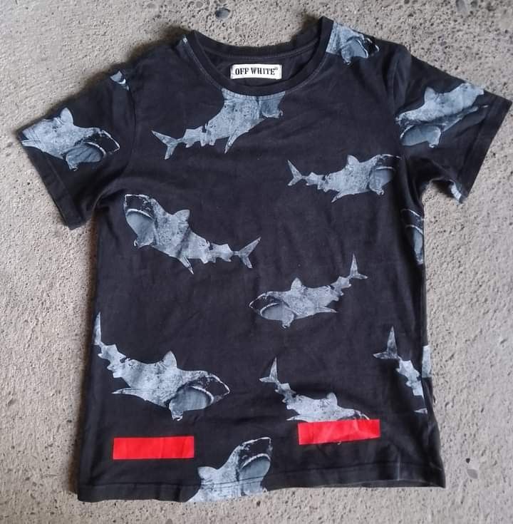 Off white shark t shirt online