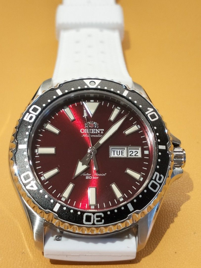 Orient Kamasu Red, Men's Fashion, Watches & Accessories, Watches on