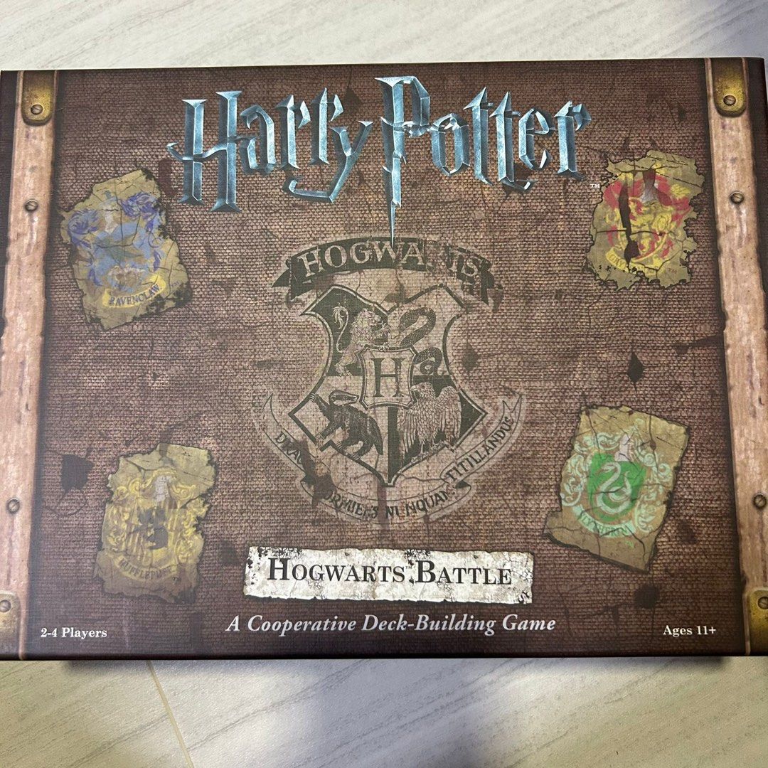 (original) Harry Potter Hogwards Battle board game, Hobbies & Toys