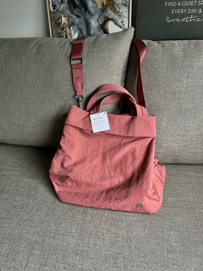 Lululemon pink top bag