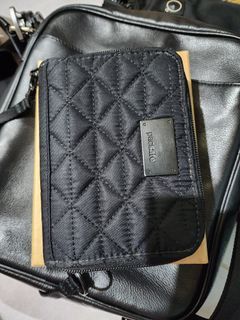 Pacsafe RFID wallet