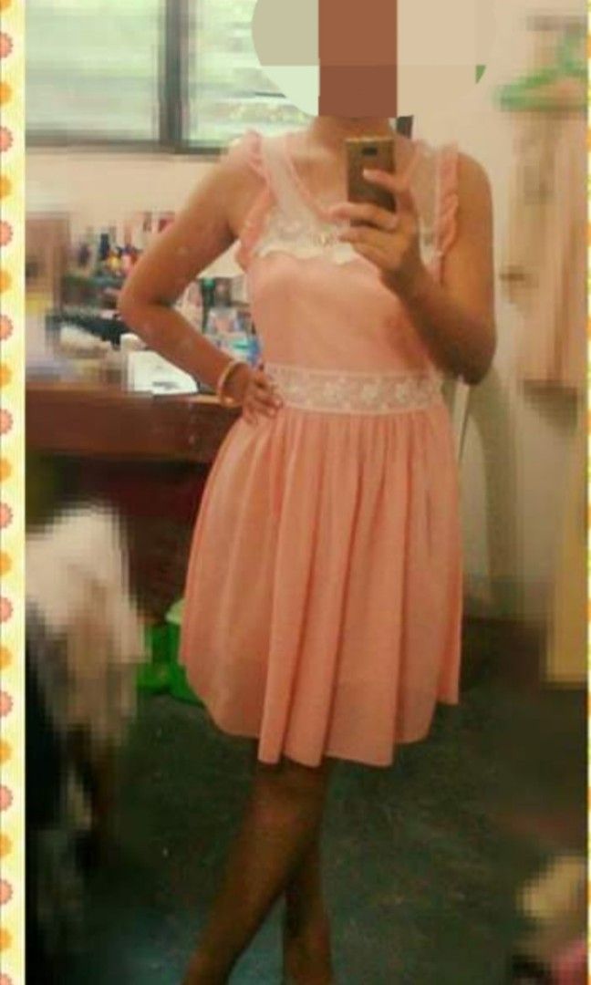 Peach Semi Formal Dress (Category: Dresses) located in Solano. Submitted by aivee09mrie (Listing ID 1250497287, Image 3). Description: Can fit S-M Pinang graduate ko lang.