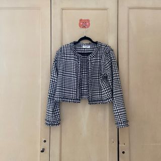 Poise24 Tweed outer
