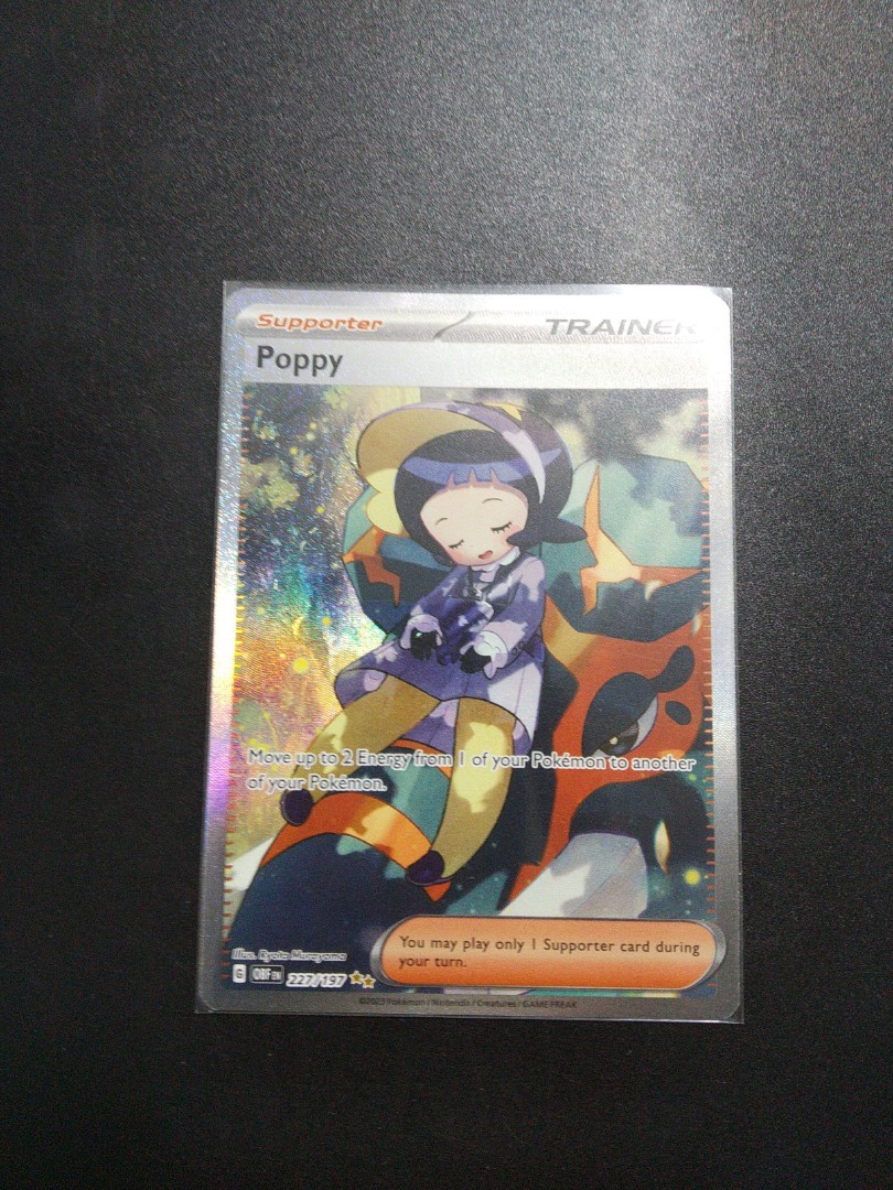 Poppy SIR 227/197 Pokémon TCG sv03 (Obsidian Flames), Hobbies