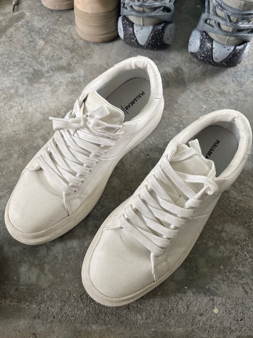 pull bear shoes Men s Fashion Footwear Sneakers on Carousell
