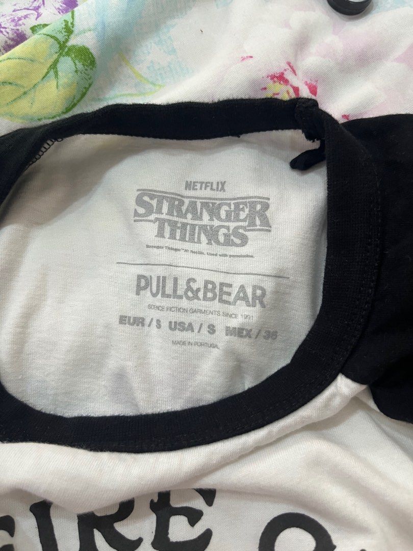 Pull&Bear X Stranger Things Hellfire Club Tshirt, Men's Fashion, Tops