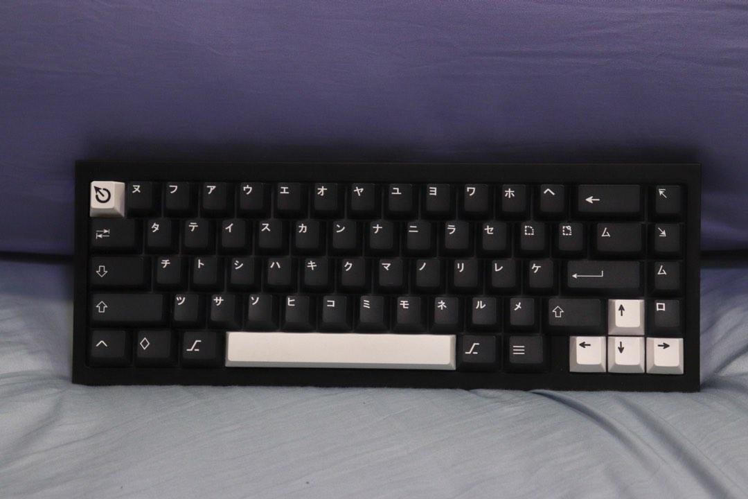 QK65 Black Chroma 自作キーボード　ホットスワップ　メカニカルキーボード