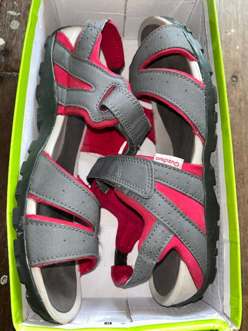 Quechua sandal, Women's Fashion, Footwear, Sandals on Carousell