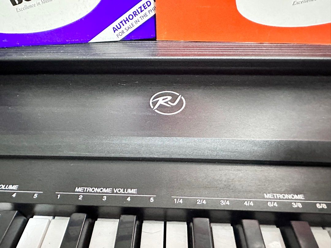 Rj electronic keyboard, Audio, Other Audio Equipment on Carousell