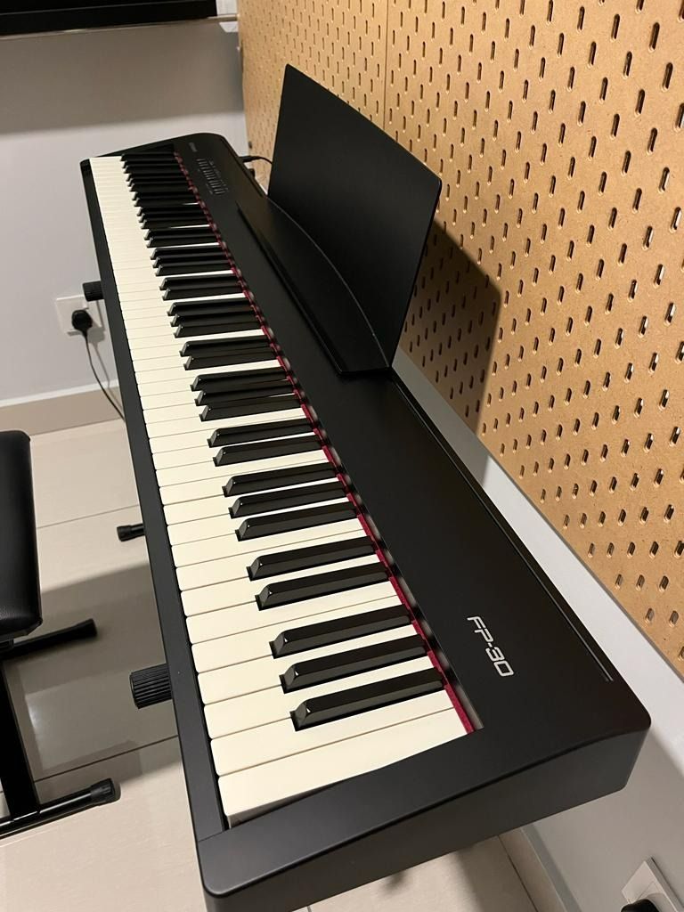 Roland clearance p30 piano