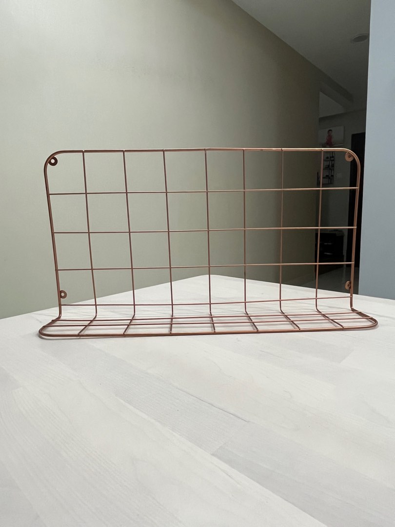 Rose gold metal grid wall photo display (2 units), Furniture & Home