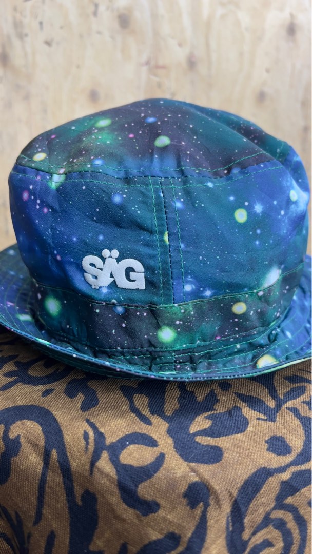 Galaxy bucket hat with string discount