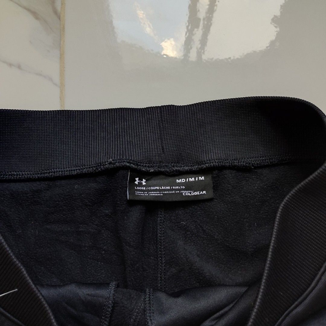 Under armour shop loose coldgear