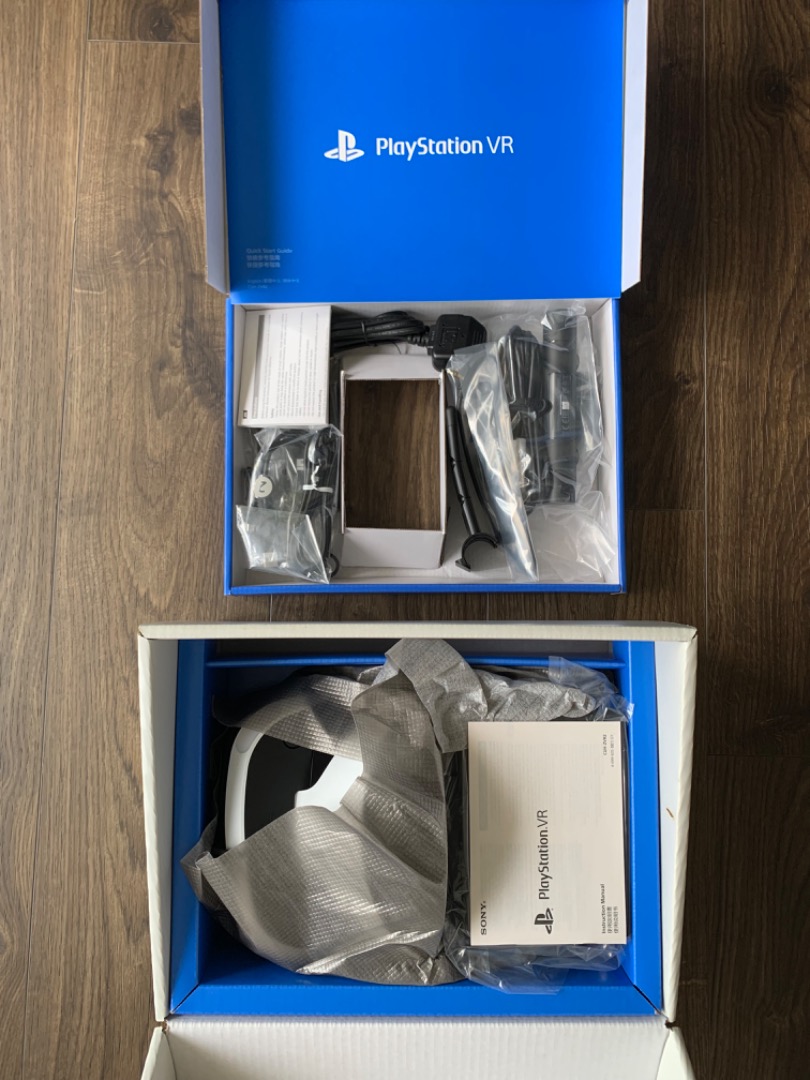 Sony PlayStation VR Headset (+ free VR games and Blu-ray), Video Gaming ...
