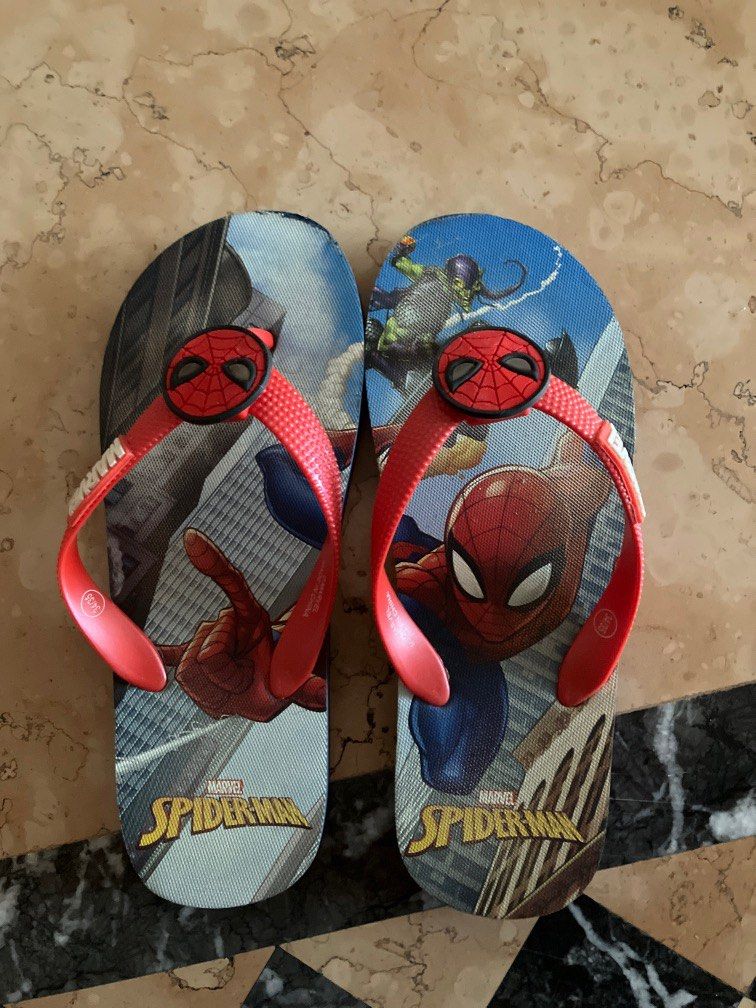 Kids slippers cheap size 2