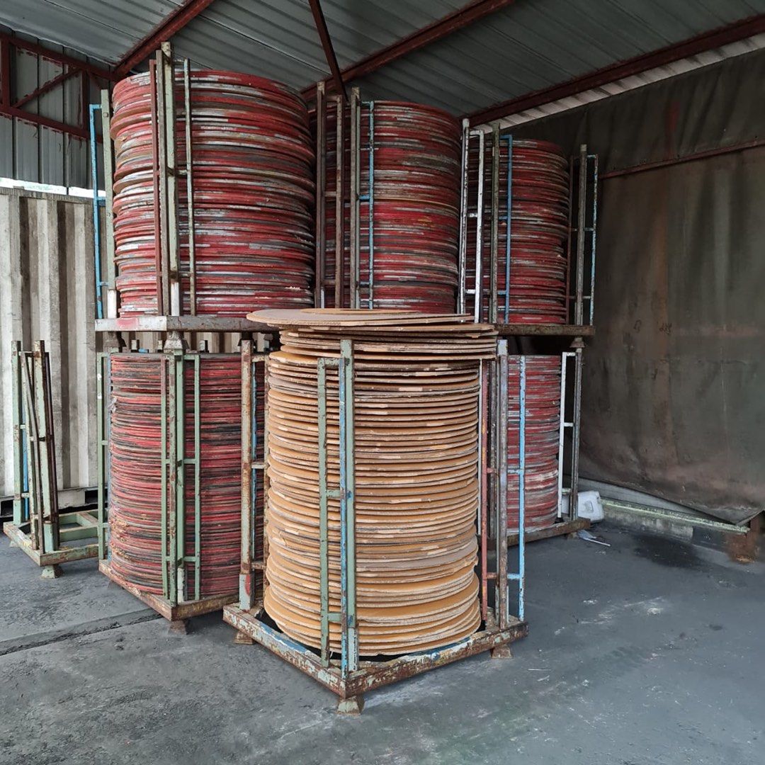 Empty Steel Core Racks Steel Racking, Furniture & Home Living, Furniture, Shelves, Cabinets ...