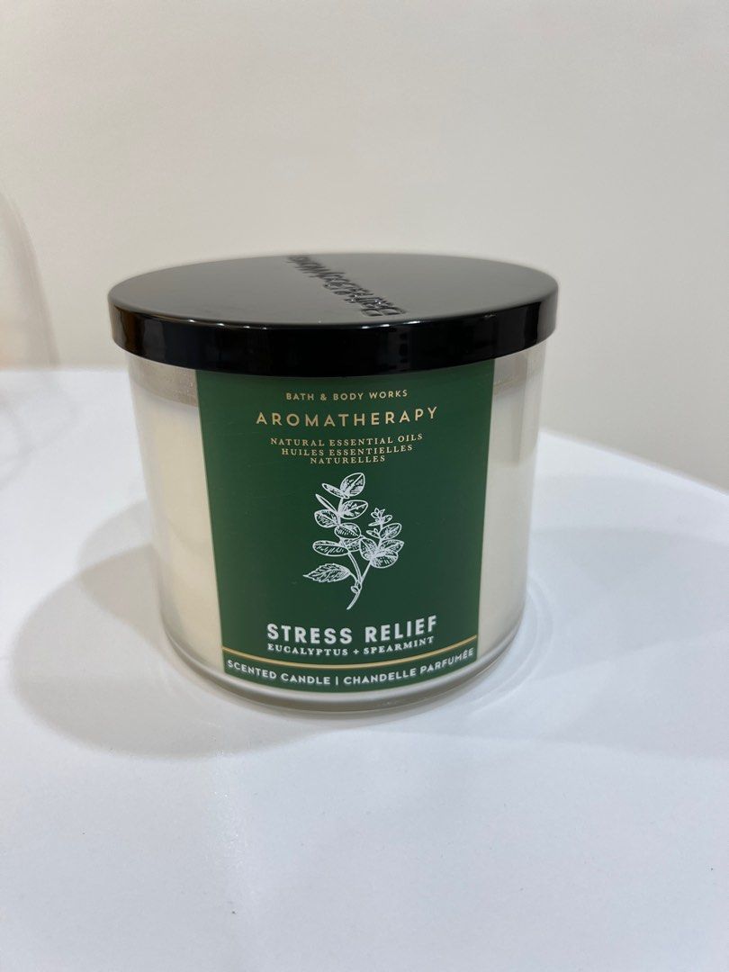 Stress Relief Eucalyptus & Spearmint Candle Bath & Body Works