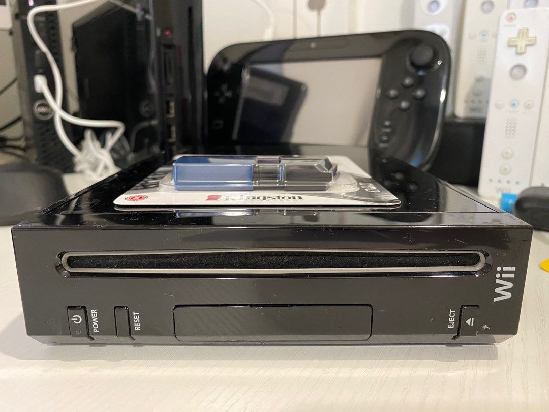 Super rare Black Wii console modded with 1000 games Video Gaming