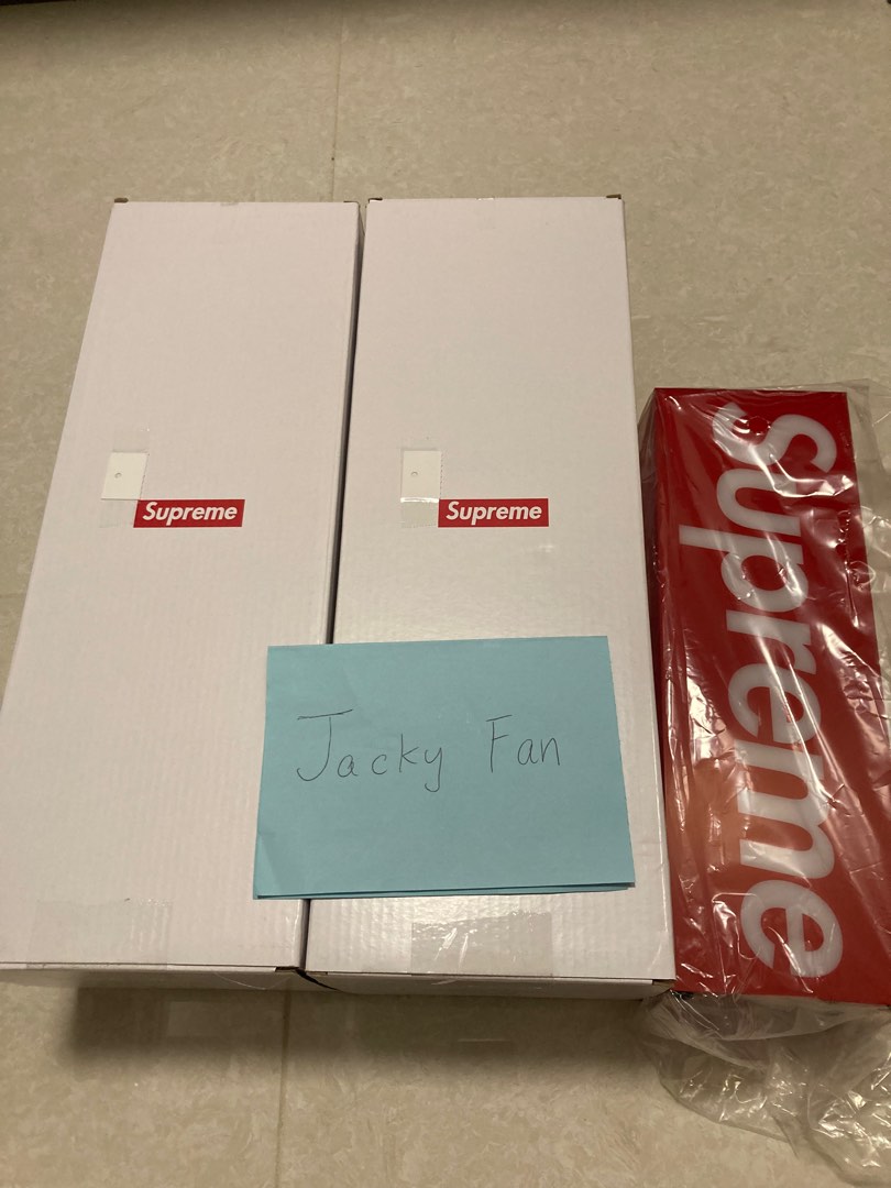 Supreme Box Logo lamp 全新, 其他, 其他- Carousell