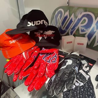 SUPREME COMBO TEE ACCESSORIES BAGS POUCH MASTERLOCK HYPE HOODIE BAPE, Men's  Fashion, Tops & Sets, Tshirts & Polo Shirts on Carousell
