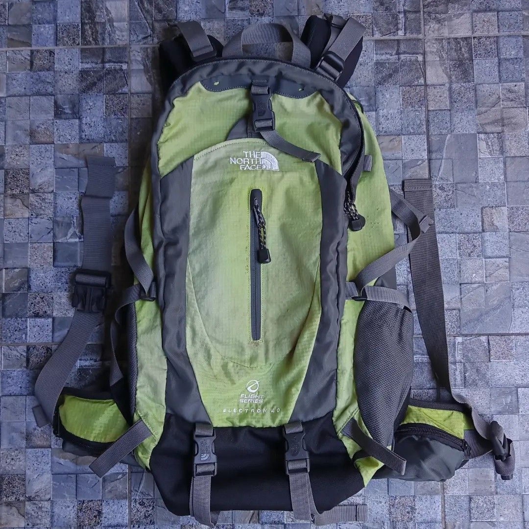 The north face travel backpack deals