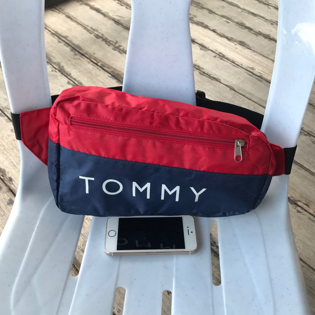 Tommy hilfiger waist bag magazine