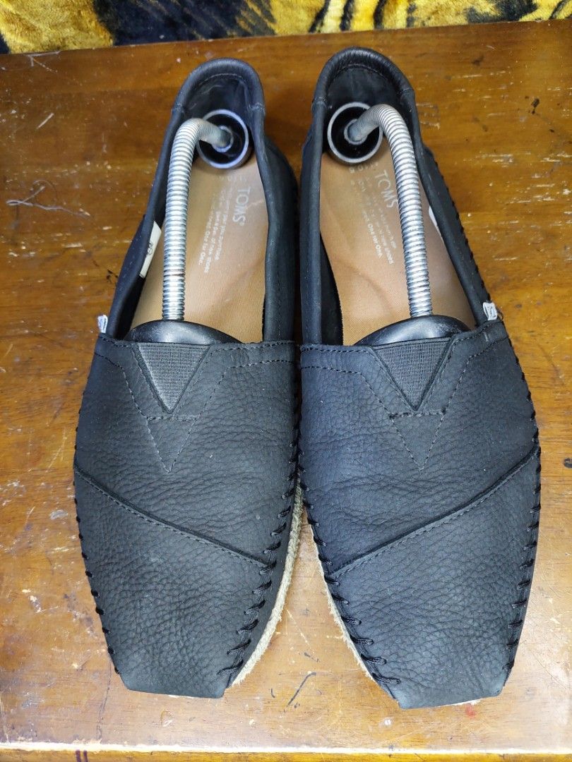 Men's toms size store 8