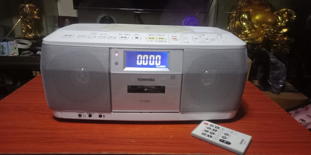 Toshiba TY-CDK7 CD Radio Cassette, Audio, Portable Music Players