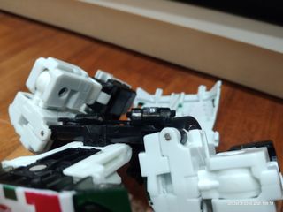 (Category: ) located in . Submitted by legoman3000 (Listing ID 1250498161, Image 1). Description: .