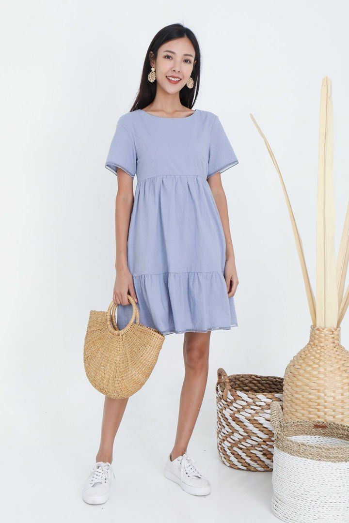 Daisy haze on sale twist neck dress