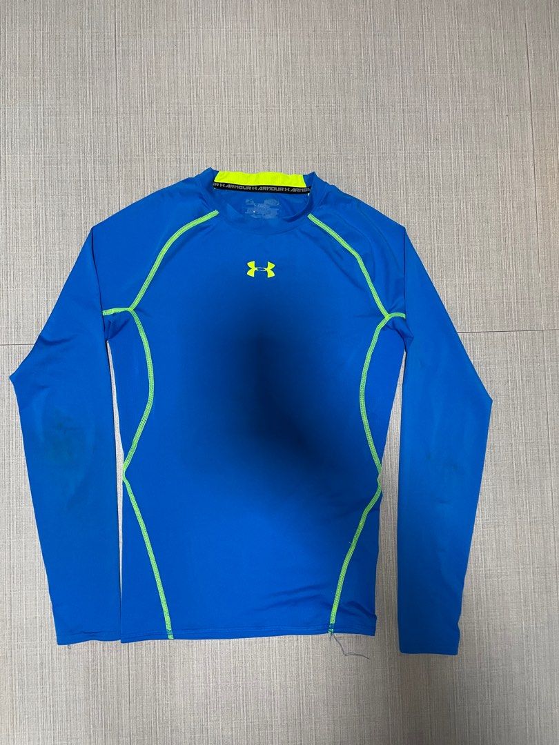 Underarmour Compression Longsleeves (Category: Activewear) located in Manila. Submitted by tylernotthecreator (Listing ID 1250461237, Image 1). Description: Underarmour Compression Longsleeves Condition: 9/10 No issues RFS: not using anymore Fits S-M.
