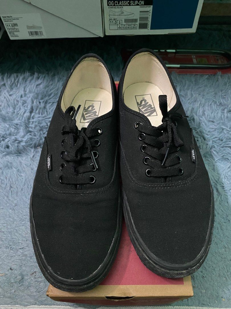 Harga vans store authentic black