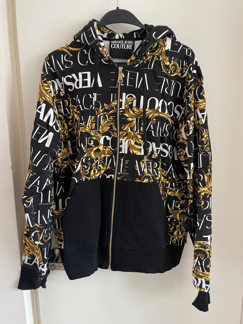 Versace sweatshirt, 男裝, 外套及戶外衣服- Carousell