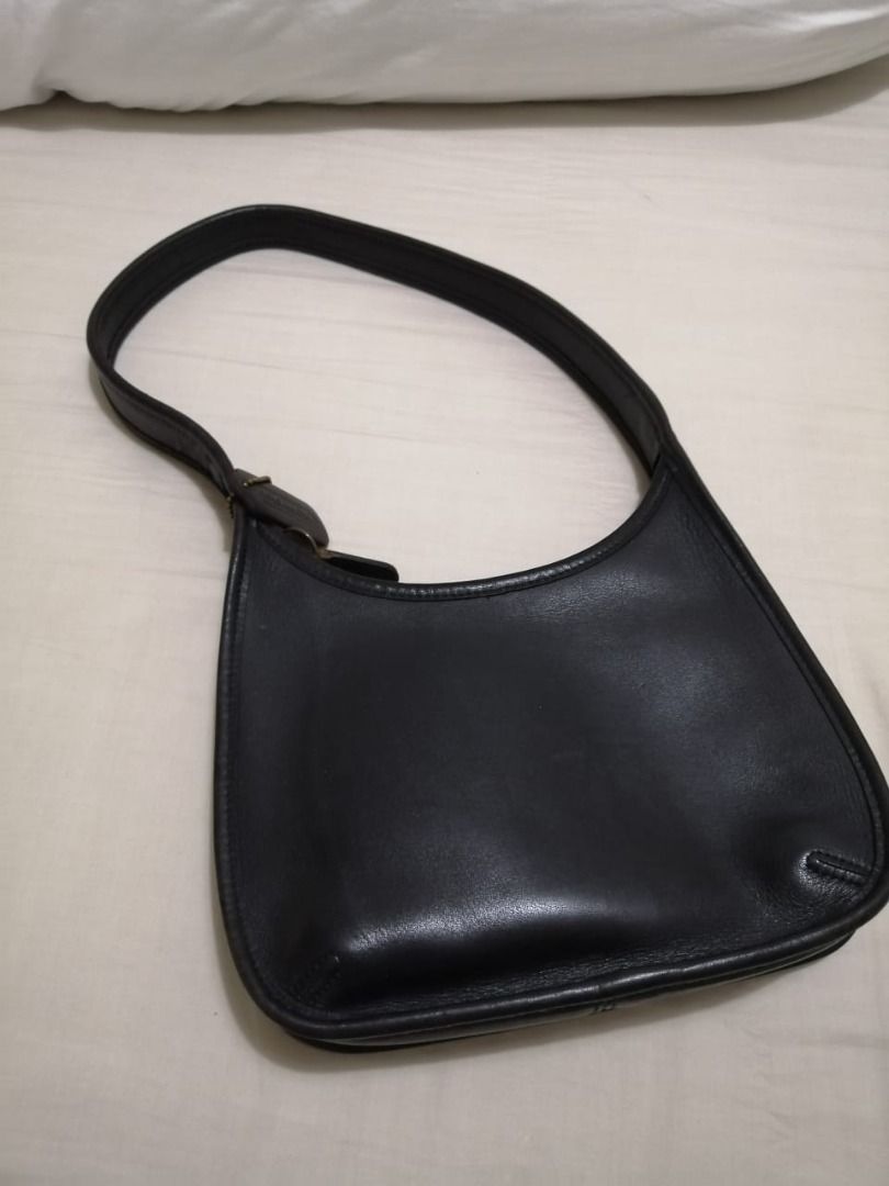 Coach 90s shoulder on sale bag