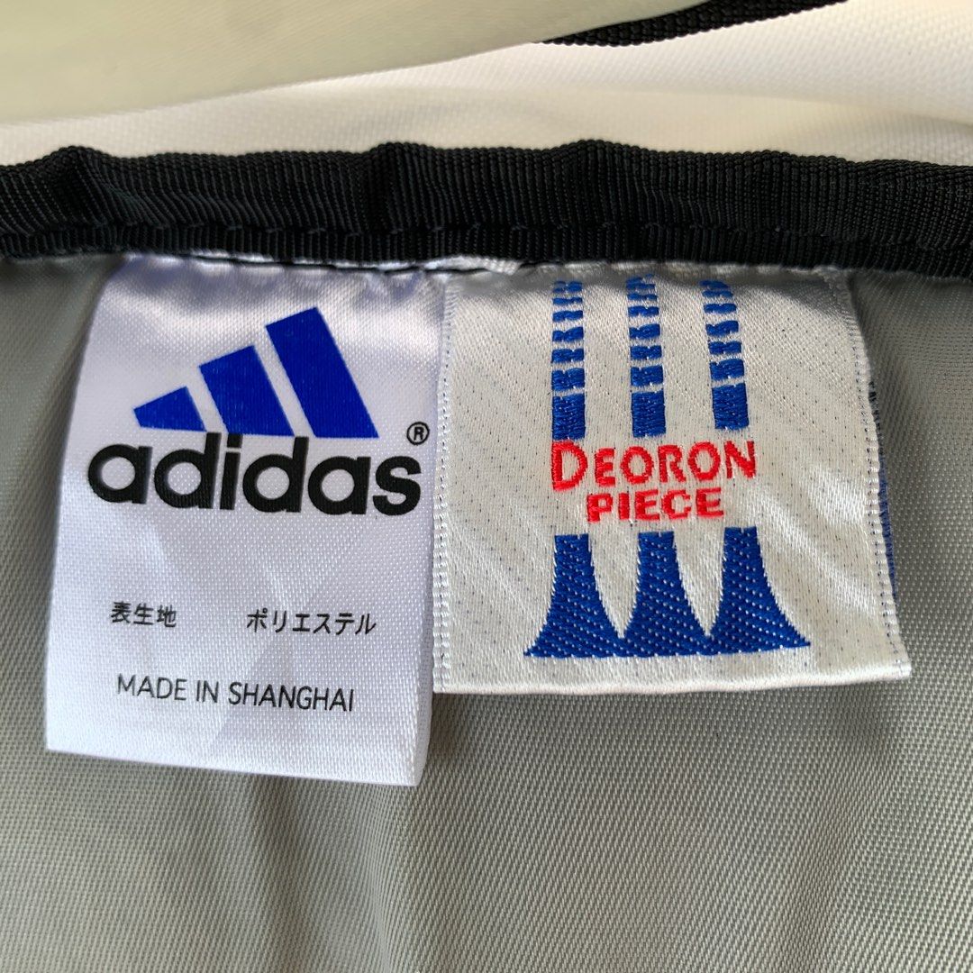 VINTAGE Y2K ADIDAS CROSSBODY BAG, Men's Fashion, Bags, Backpacks on