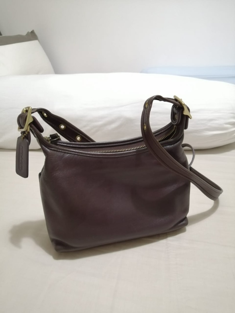 Coach legacy bag discount crossbody