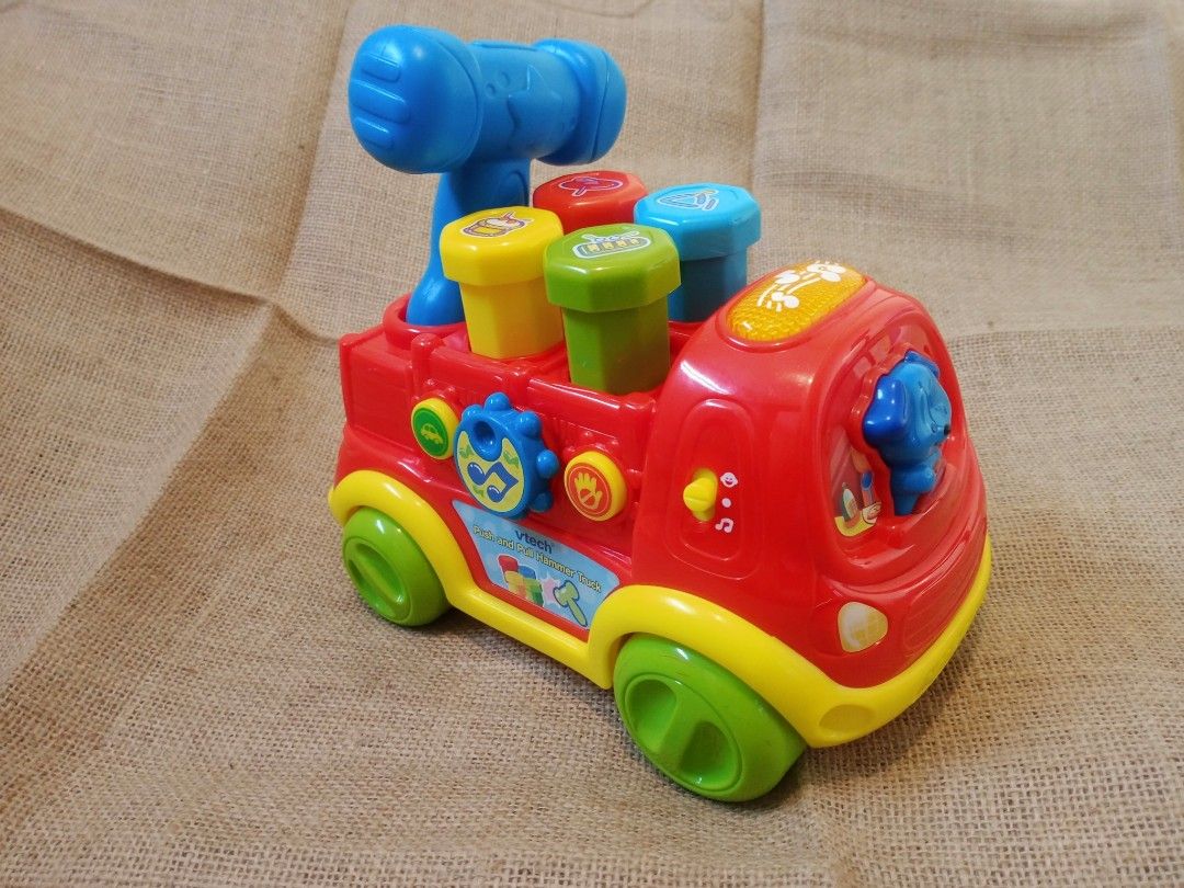 Vtech Push and Pull Hammer Truck Truk Merah Elektrik Pukulan Bayi