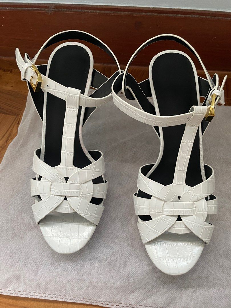 White croco pattern leather heels Women s Fashion Footwear