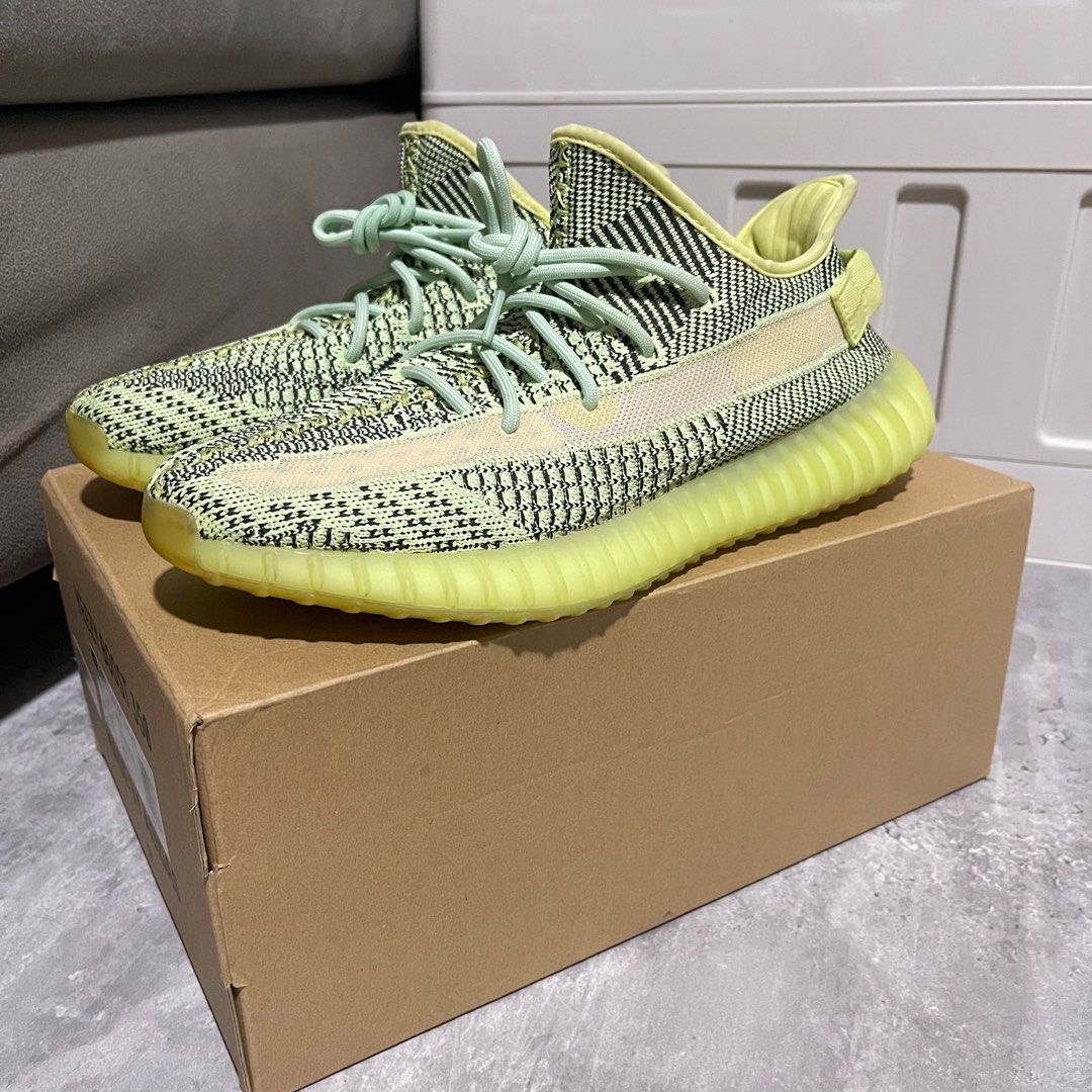 Yeezy hotsell sale today
