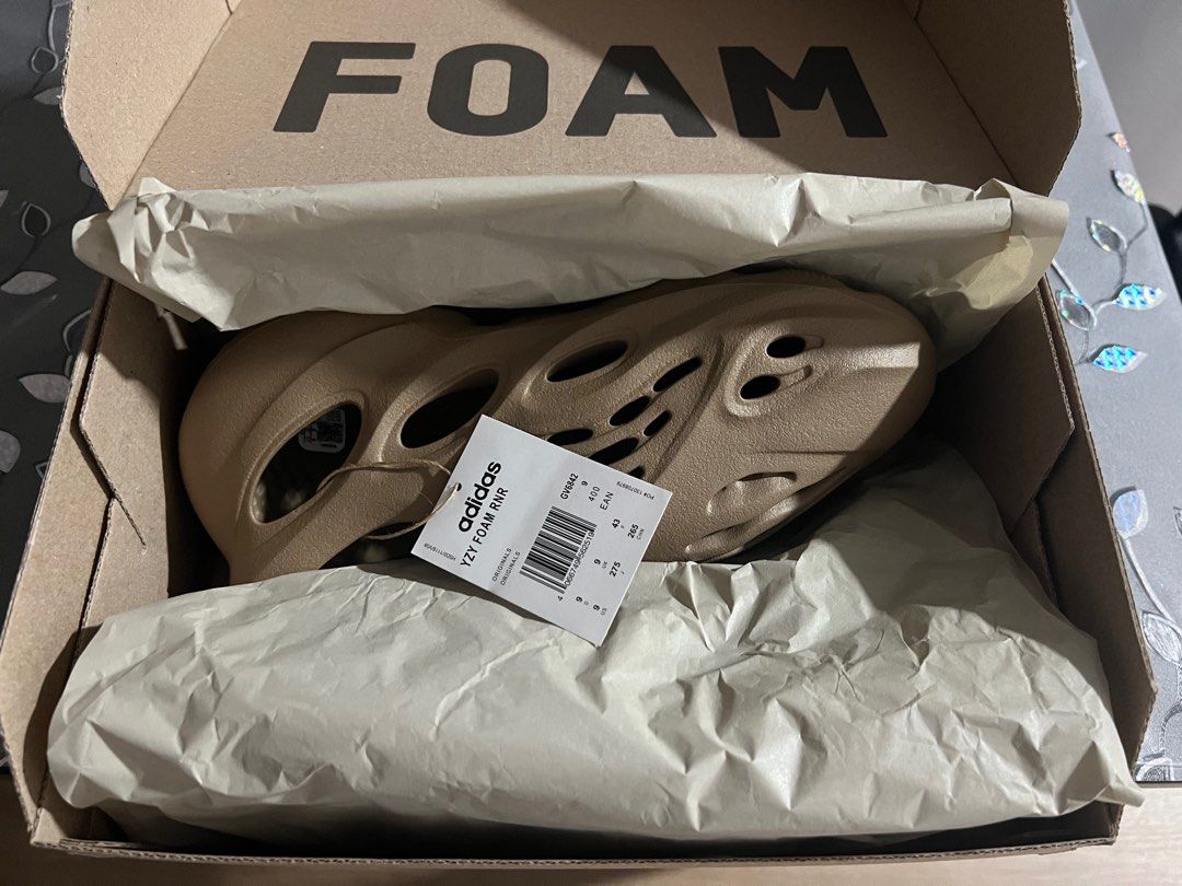 adidas originals yeezy foam runner