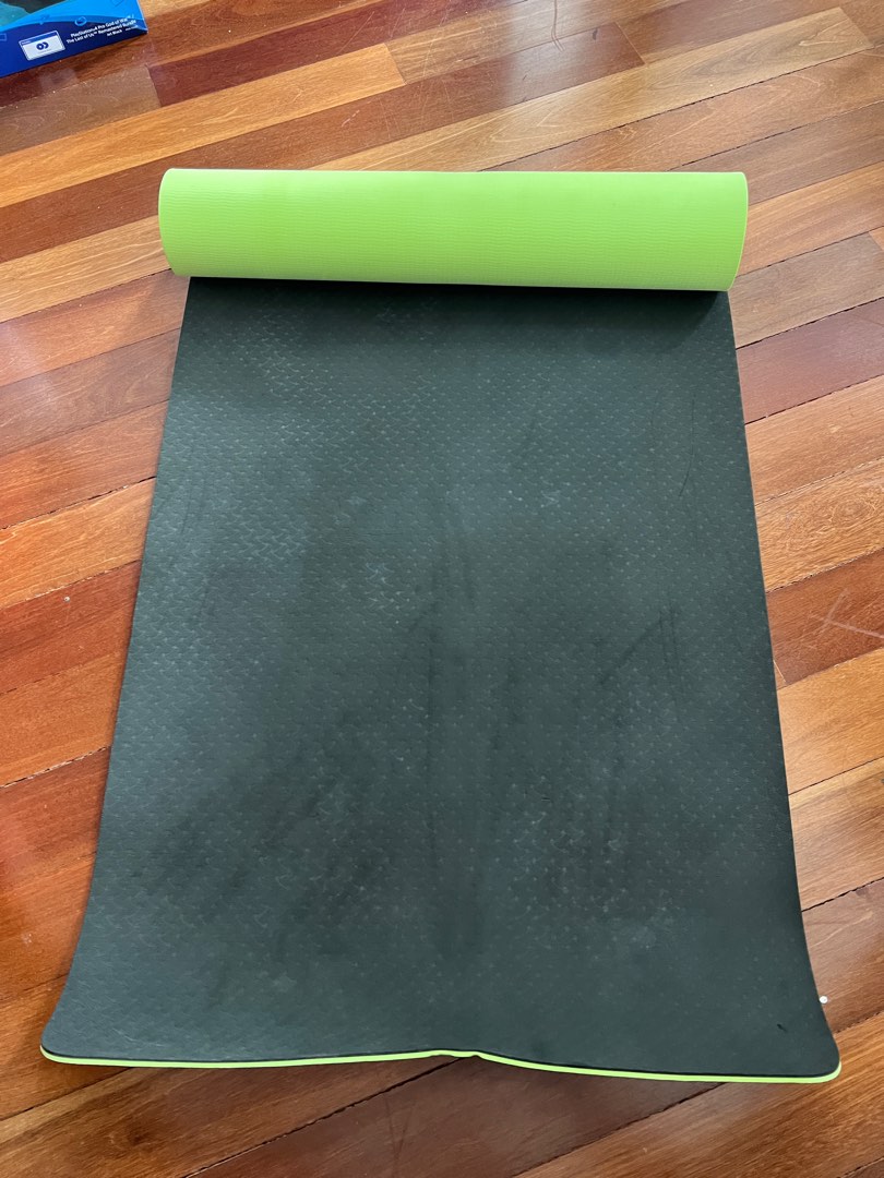 Yoga Mat black/green, Sports Equipment, Exercise & Fitness, Exercise